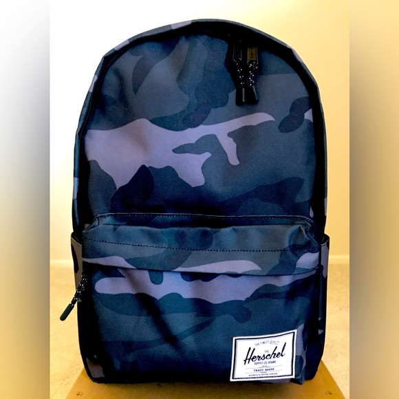 HERSCHEL CLASSIC BACKPACK NIGHT CAMONew - Main Image